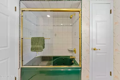 639 Tennent Road, Manalapan Township, NJ 07726 - Photo 31