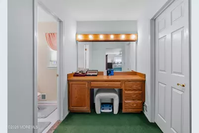 639 Tennent Road, Manalapan Township, NJ 07726 - Photo 37