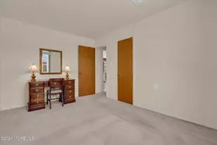 62 Scarborough Pl, Toms River Township, NJ 08757 - Photo 21