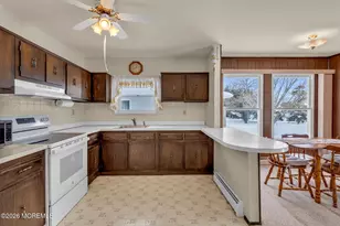 62 Scarborough Pl, Toms River Township, NJ 08757 - Photo 13