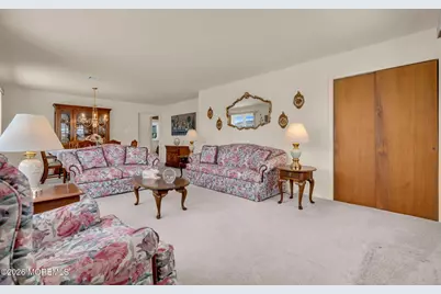 62 Scarborough Place, Toms River Township, NJ 08757 - Photo 5