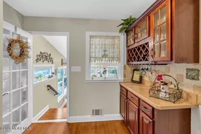 111 Harding Road, Freehold, NJ 07728 - Photo 11