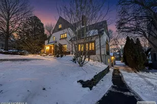 112 Oxford Pl, Bergenfield, NJ 07621 - Photo 1