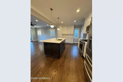 67 W Sunset Avenue, Red Bank, NJ 07701 - Photo 3