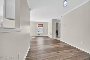 86 Heron Ct, Manalapan Township, NJ 07726 - Photo 9