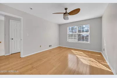 86 Heron Court, Manalapan Township, NJ 07726 - Photo 17