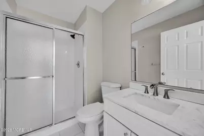 86 Heron Court, Manalapan Township, NJ 07726 - Photo 19