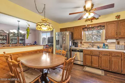 15 Erin Lane, Middlesex, NJ 08846 - Photo 7