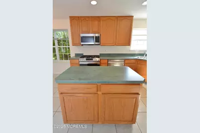 2976 Fieldcrest Lane, Toms River Township, NJ 08755 - Photo 19