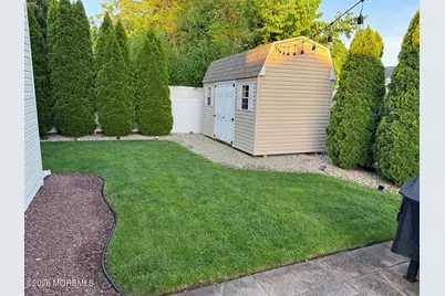 40 Pinyon Street, Howell Township, NJ 07731 - Photo 7