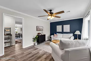 201 Summit Ave, Belford, NJ 07718 - Photo 5
