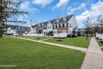 40 Kingston, North Brunswick Township, NJ 08902 - Photo 3