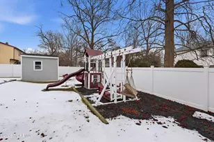 1199 Manor Dr, Lakewood, NJ 08701 - Photo 41