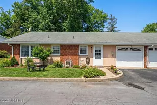 537D Dartmoor Ct, Lakewood, NJ 08701 - Photo 1