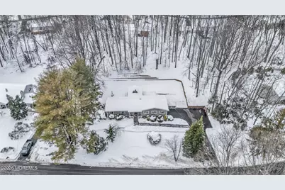 11 Mount Drive, Holmdel, NJ 07733 - Photo 3