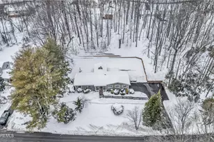 11 Mt Dr, Holmdel, NJ 07733 - Photo 3