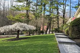 11 Mt Dr, Holmdel, NJ 07733 - Photo 3