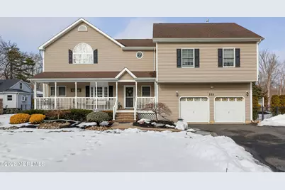 221 Georgia Road, Freehold, NJ 07728 - Photo 45