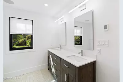 25 Portland Road, Highlands, NJ 07732 - Photo 29