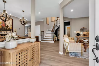 24 Smock Court, Manalapan Township, NJ 07726 - Photo 11