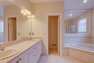 540 Becca Way, Monroe Township, NJ 08831 - Photo 27