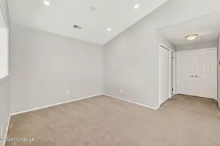 412 Hampton Ct, Manalapan Township, NJ 07726 - Photo 9