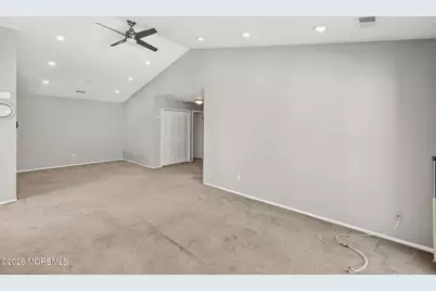 412 Hampton Court, Manalapan Township, NJ 07726 - Photo 7