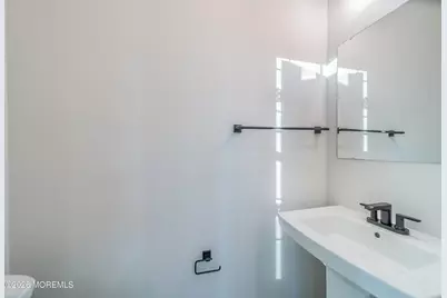 208 Midland Avenue #3508, Cliffwood, NJ 07721 - Photo 13