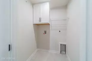 208 Midland Ave, Cliffwood, NJ 07721 - Photo 23