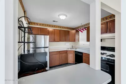 46 Lane Court, Old Bridge Township, NJ 08857 - Photo 17