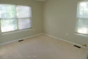 5 Oxford Rd, Holmdel, NJ 07733 - Photo 13