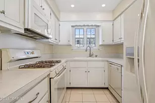 27 Apple Dr, Spring Lake, NJ 07762 - Photo 5