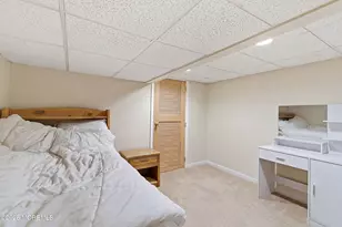 13 Arthur Pl, Middletown, NJ 07748 - Photo 31