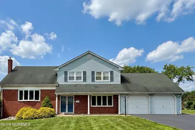 13 Arthur Place, Middletown, NJ 07748 - Photo 5