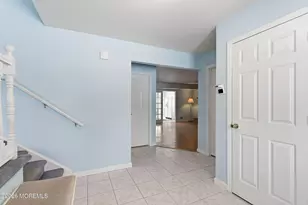 13 Arthur Pl, Middletown, NJ 07748 - Photo 9