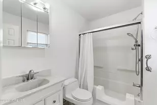 13 Arthur Pl, Middletown, NJ 07748 - Photo 27