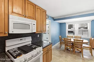 13 Arthur Pl, Middletown, NJ 07748 - Photo 15