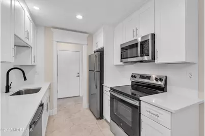 218 Medford Court #A, Manalapan Township, NJ 07726 - Photo 19