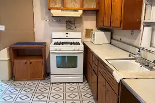 574 Hopping Rd, Belford, NJ 07718 - Photo 13