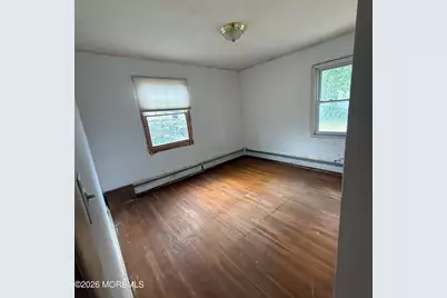 574 Hopping Road, Belford, NJ 07718 - Photo 21
