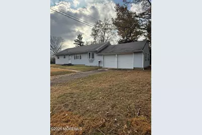 574 Hopping Road, Belford, NJ 07718 - Photo 5