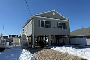 52 Phyllis Ln, Beach Haven, NJ 08050 - Photo 1