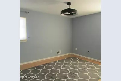 31 Pine Street, Keyport, NJ 07735 - Photo 13