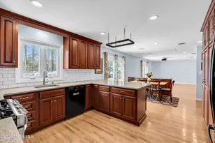 7 Friar Ln, Manalapan Township, NJ 07726 - Photo 15