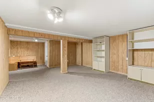 603 Carol Ave, Oakhurst, NJ 07755 - Photo 31