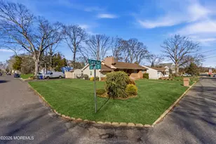 603 Carol Ave, Oakhurst, NJ 07755 - Photo 21