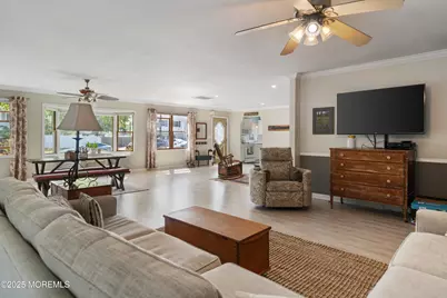 315 Tudor Avenue, Pine Beach, NJ 08741 - Photo 9