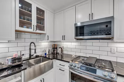 82 Cliffwood Avenue W #51, Cliffwood, NJ 07721 - Photo 3