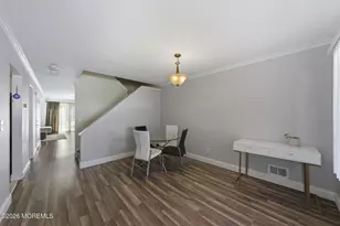 6 Woodmere Ct, Freehold, NJ 07728 - Photo 3