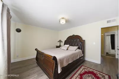 6 Woodmere Court, Freehold, NJ 07728 - Photo 15